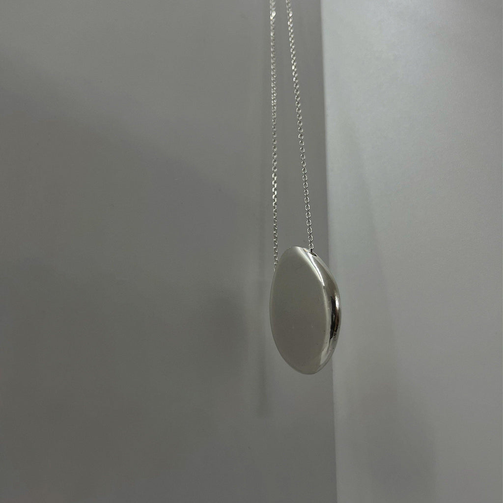 Pebble necklace - atua-studio