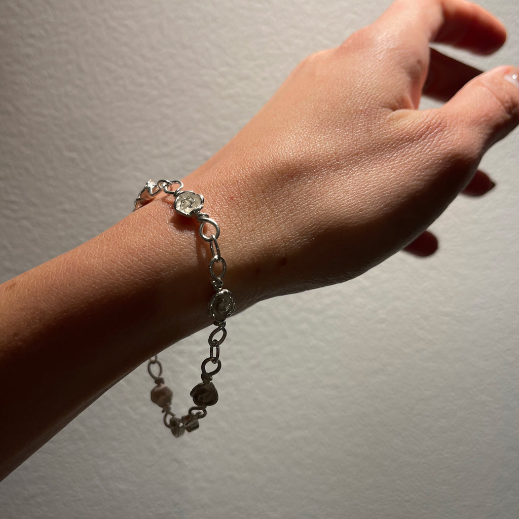 Rose Bracelet - atua-studio