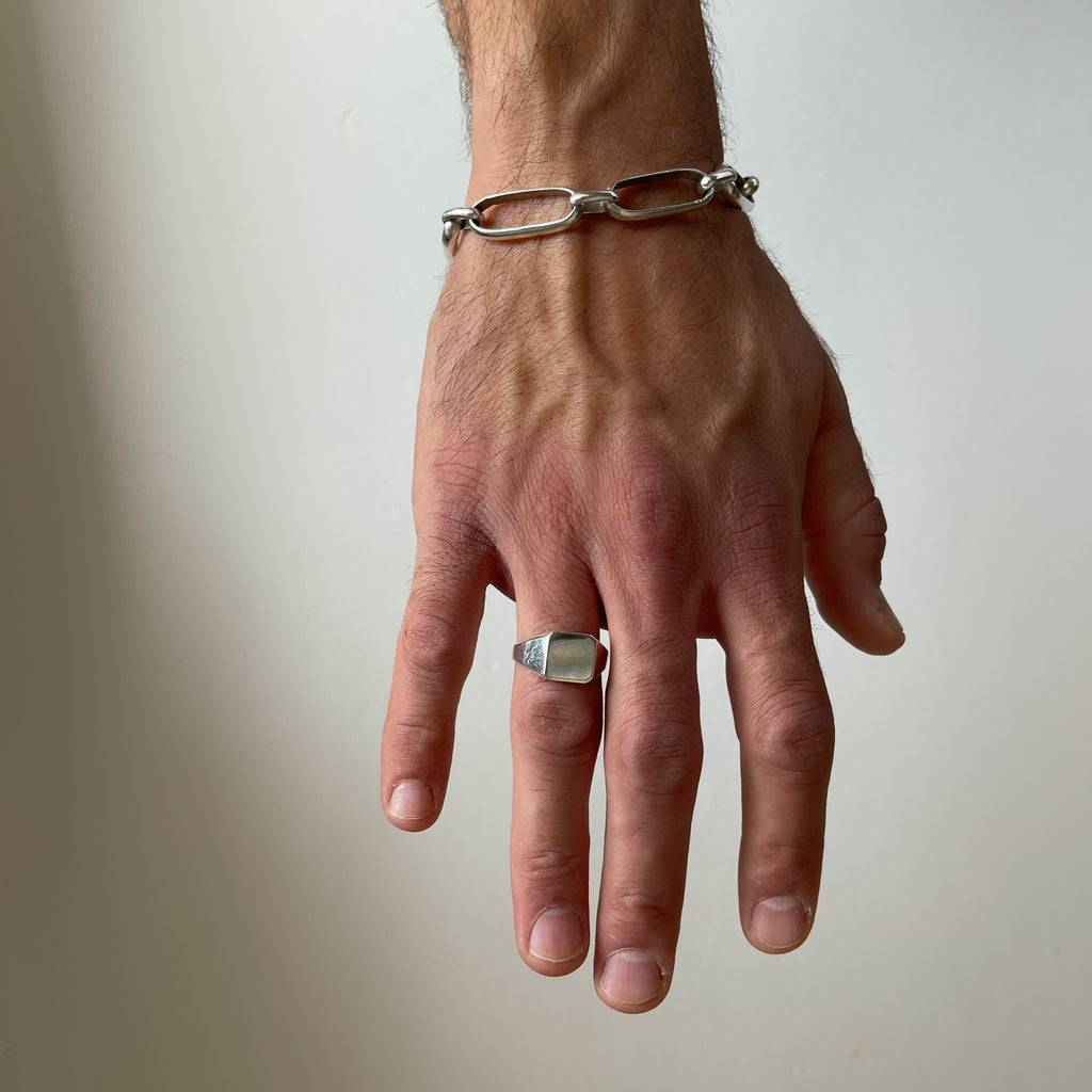 Signet Ring - atua-studio